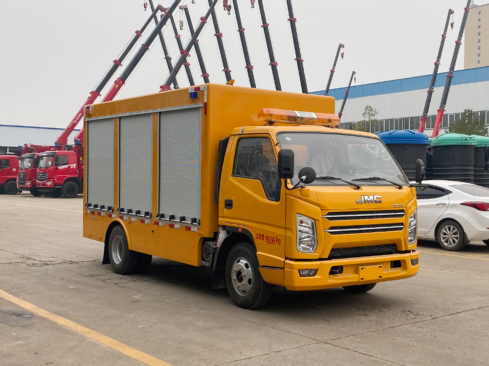 江鈴藍(lán)牌卷簾門救險車