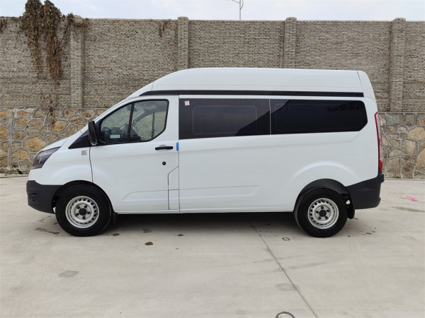 福特V362殯儀車