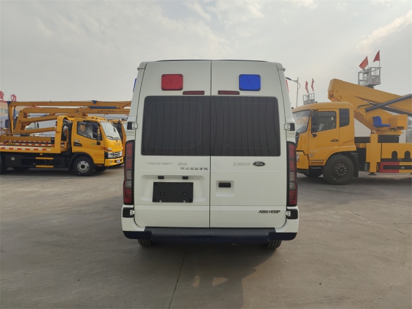 福特V348囚車