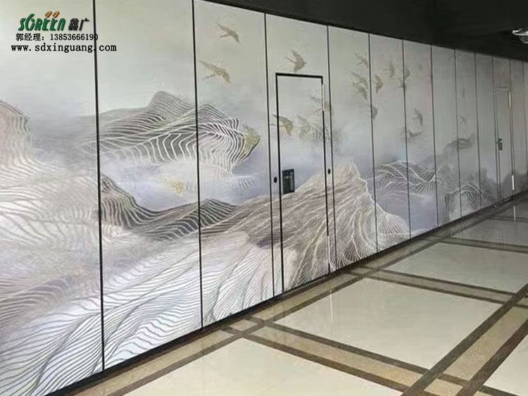 濰坊活動(dòng)隔斷廠家酒店活動(dòng)隔斷墻，展廳折疊推拉門，移動(dòng)屏風(fēng)高隔